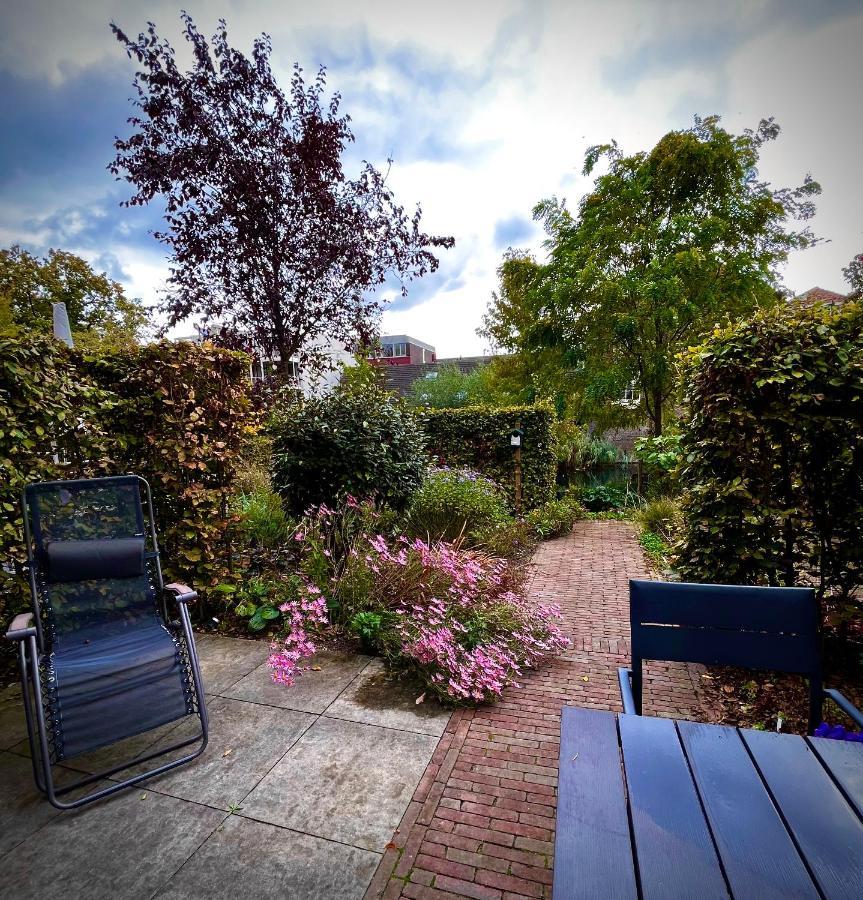 Arthouse Dordrecht Bed & Breakfast Exterior photo