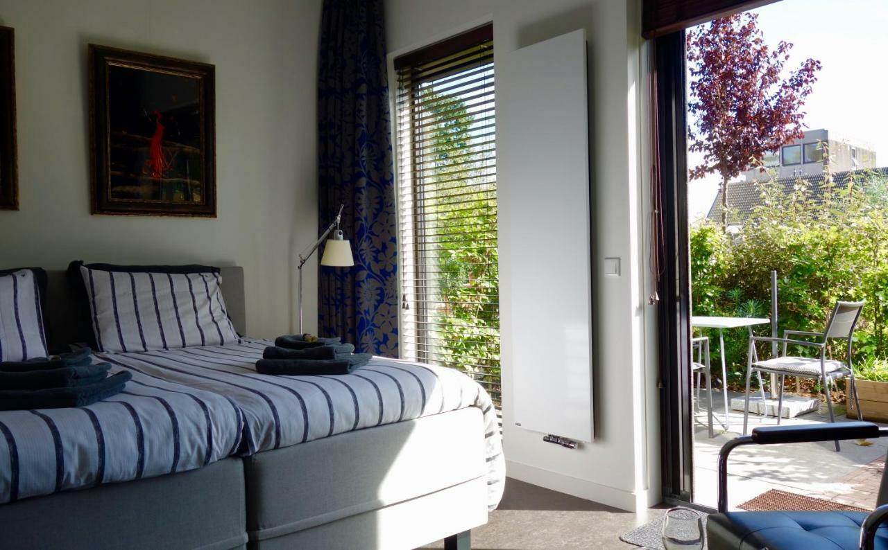 Arthouse Dordrecht Bed & Breakfast Exterior photo