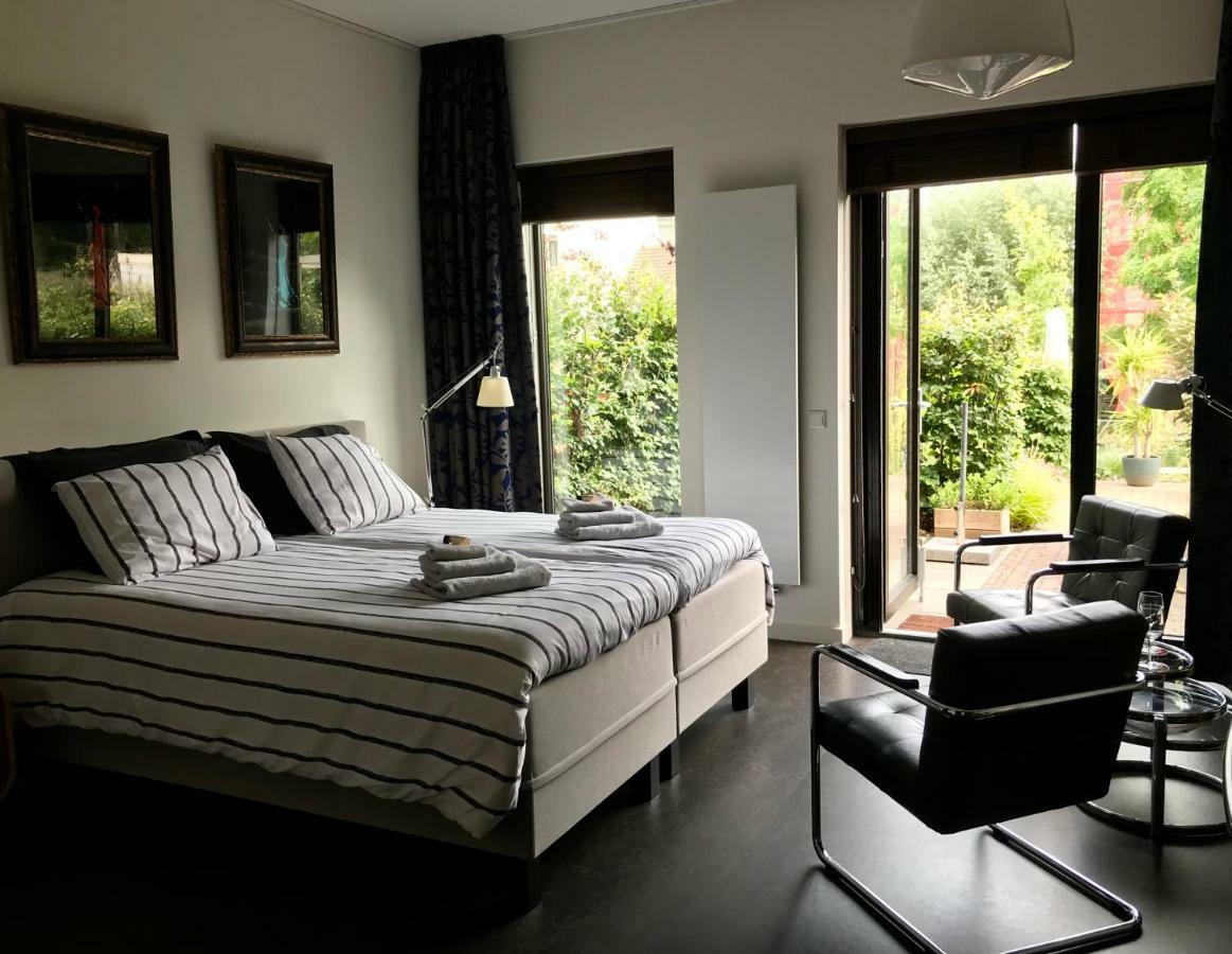 Arthouse Dordrecht Bed & Breakfast Exterior photo